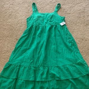 NEW! Old Navy. Never worn. Tags still on. Girls XL Green sleeveless dress.